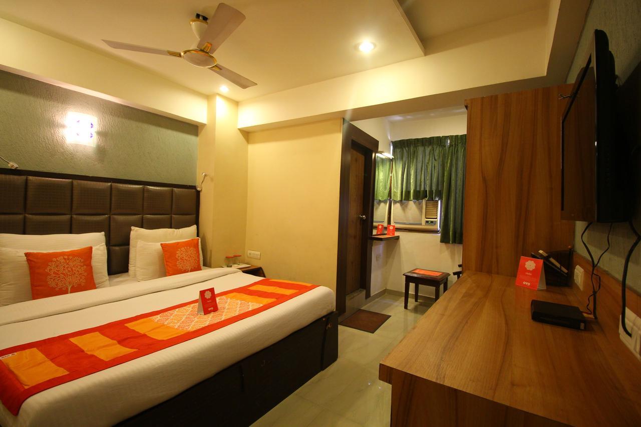 Oyo 8786 Hotel Maan Residency Ahmedabad Eksteriør billede